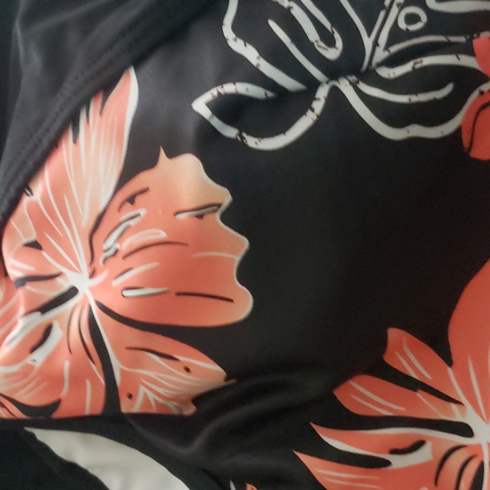 HOLIPICK 2 Piece Tankini Swimsuit - Picture 7 of 10